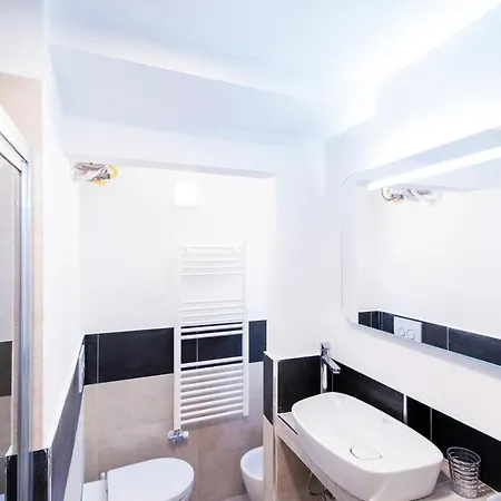 Apartmán Urban Flat Via Diaz 105 *